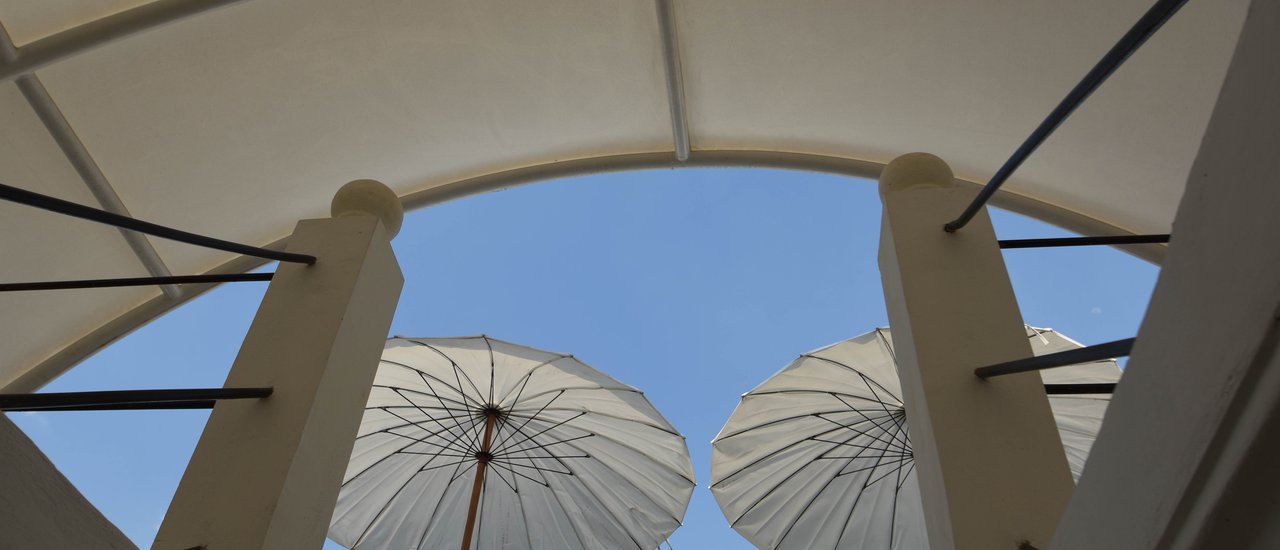 cover New Bed in the Old Town @Cacha Bed Heritage Hostel
This translation aims for a simple and concise approach, focusing on conveying the literal meaning of the sentence.