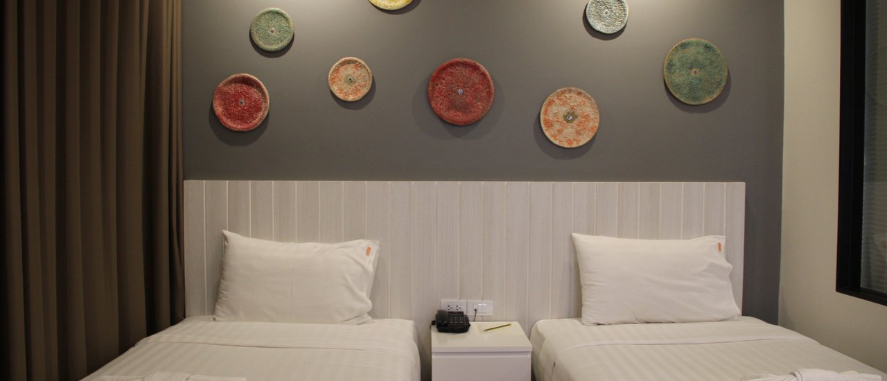 cover "Cmor Boutique Hotel by Andacura" in Chiang Mai: A Highly-Rated Accommodation
"Cmor Boutique Hotel by Andacura" in Chiang Mai is a highly-rated accommodation option, as evidenced by positive reviews on "readme."