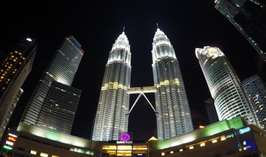 cover Exploring Kuala Lumpur, Malaysia on a Budget
No need to break the bank to experience the vibrant city of Kuala Lumpur!