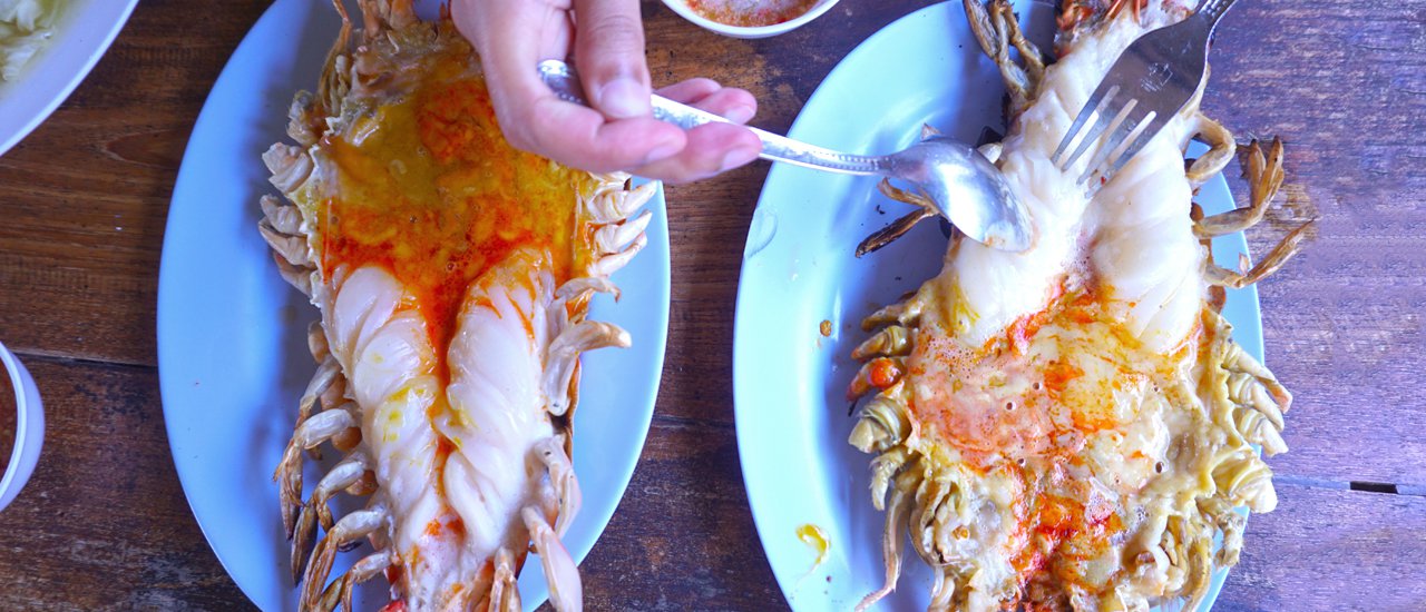 cover What kind of shrimp... is bigger than a face and costs 1,400 baht per piece? [with video]