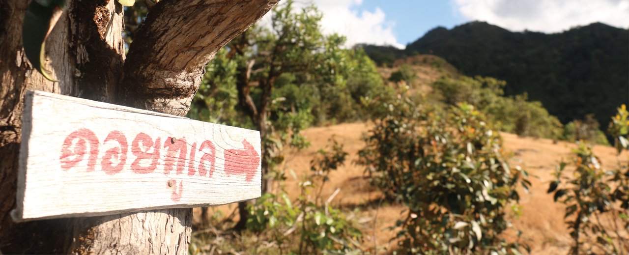 cover Volunteers for the King: Building Water Retention Dams and Toilets at Mon Tu Lay and Mon Kluy