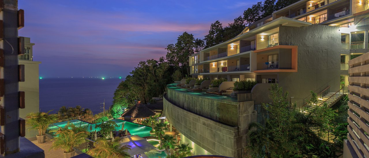 cover + + +  Follow me, I will take you to visit the sea in Phuket. Stay at the Kalima Resort & Spa + + +