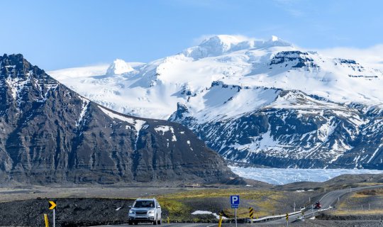 cover Once in a lifetime, conquer Iceland #1.