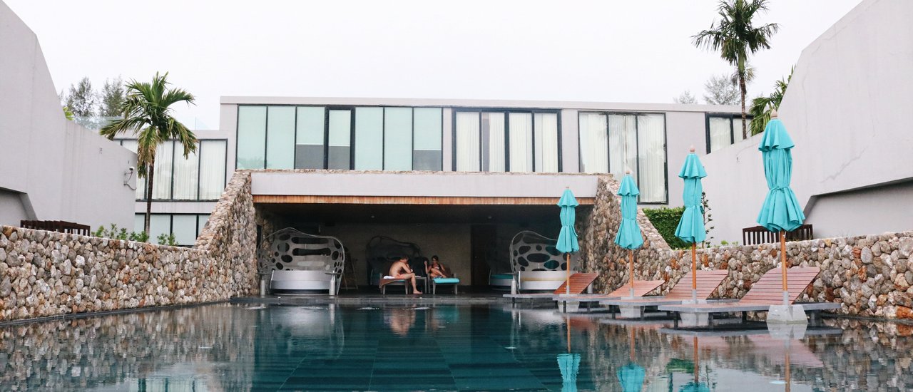 cover Slow Living at 'Casa de La Flora': A Beachfront Pool Villa in Khao Lak, Phang Nga
Casa de La Flora, a beachfront pool villa in Khao Lak, Phang Nga, offers a tranquil escape for those seeking a slower pace of life.