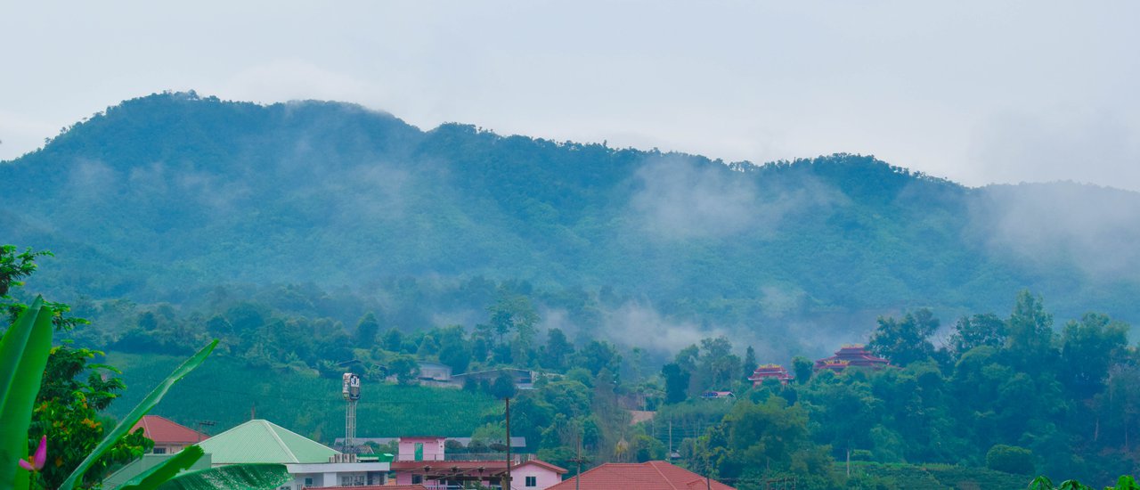 cover Used vacation time to sleep on the mountain ....Chiang Mai to Chiang Rai...