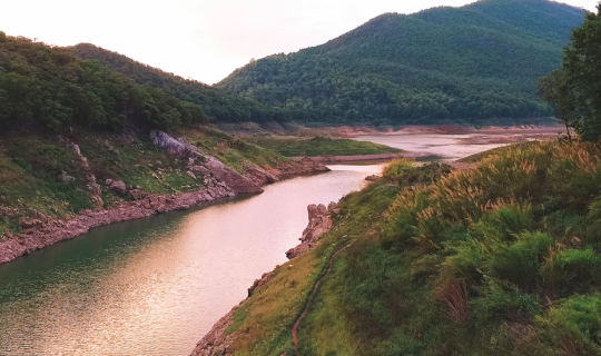 cover Mae Kuang Udomthara Dam Suspension Bridge: A New Landmark Offering Stunning 360° Views of Chiang Mai's Reservoir