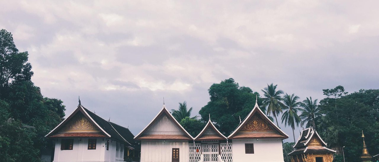 cover Carry a thousand baht to "Luang Prabang" for 4 days and 3 nights, including airfare and accommodation | LAOS | HumanCharger Travel