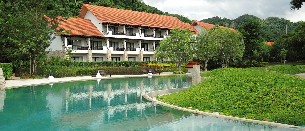 cover Let's inspect Belle Villa Resort in Khao Yai.