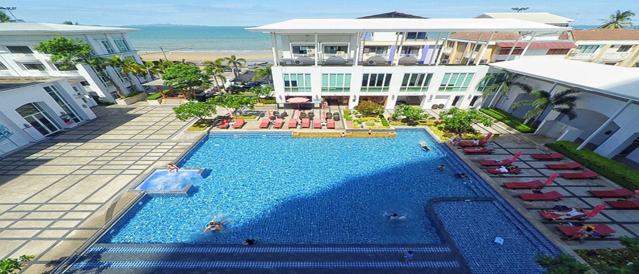 cover Breathtaking Ocean Views at D Varee Jomtien Beach Pattaya

Enjoy panoramic ocean views at D Varee Jomtien Beach Pattaya, a stunning beachfront resort in Pattaya.