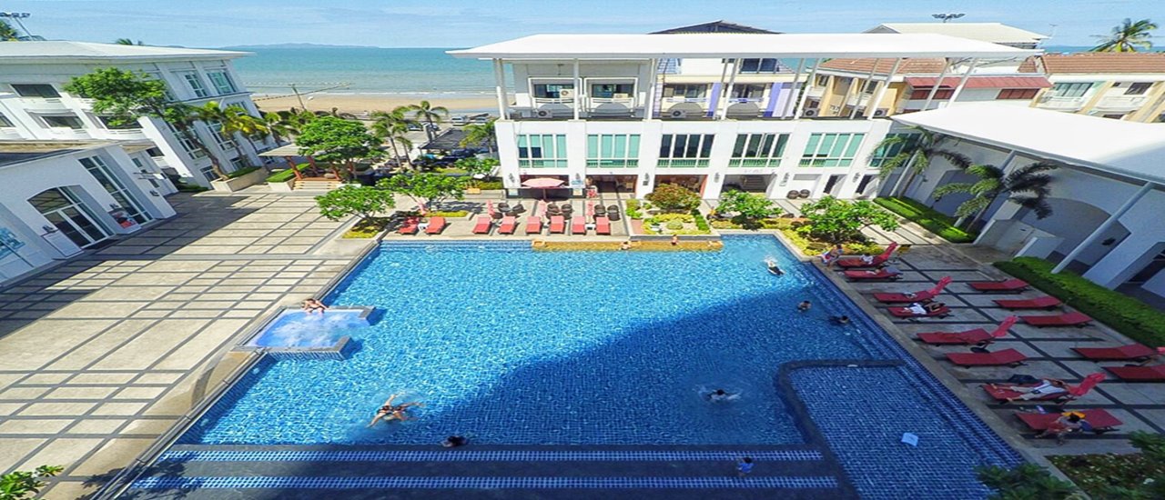 cover Breathtaking Ocean Views at D Varee Jomtien Beach Pattaya
Enjoy panoramic ocean views at D Varee Jomtien Beach Pattaya, a stunning beachfront resort in Pattaya.