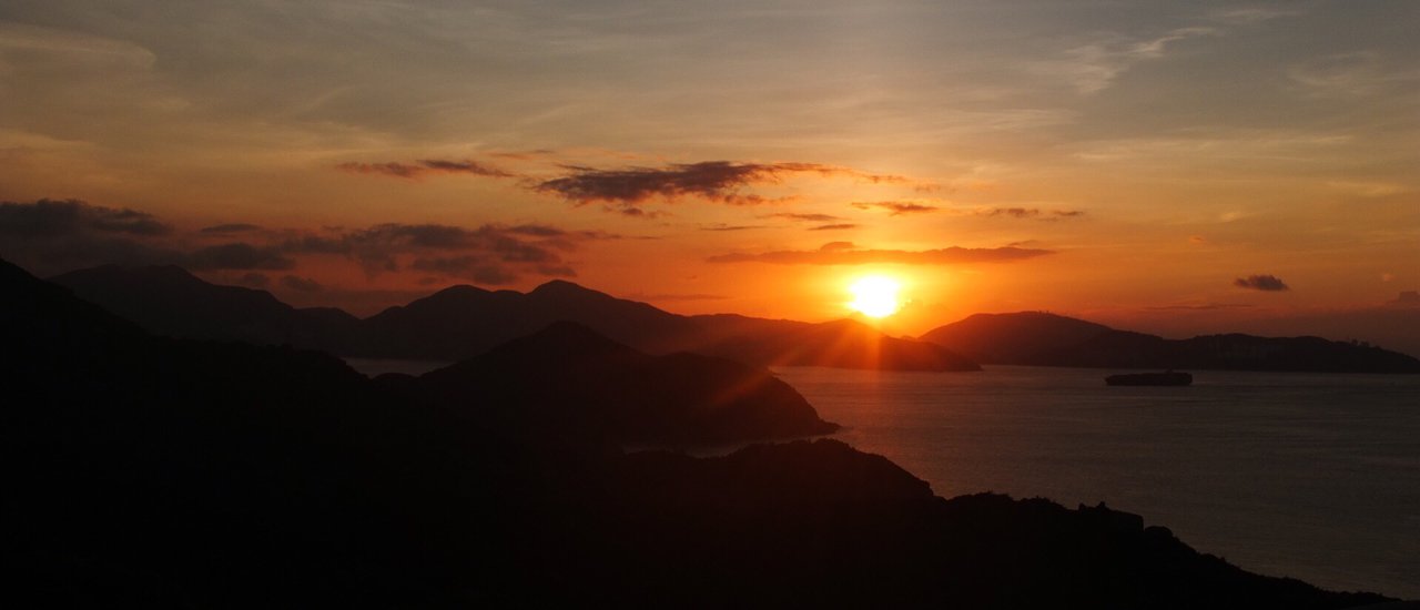 cover Chasing the Sunrise at Sok Kwu Wan, Lamma, Hong Kong