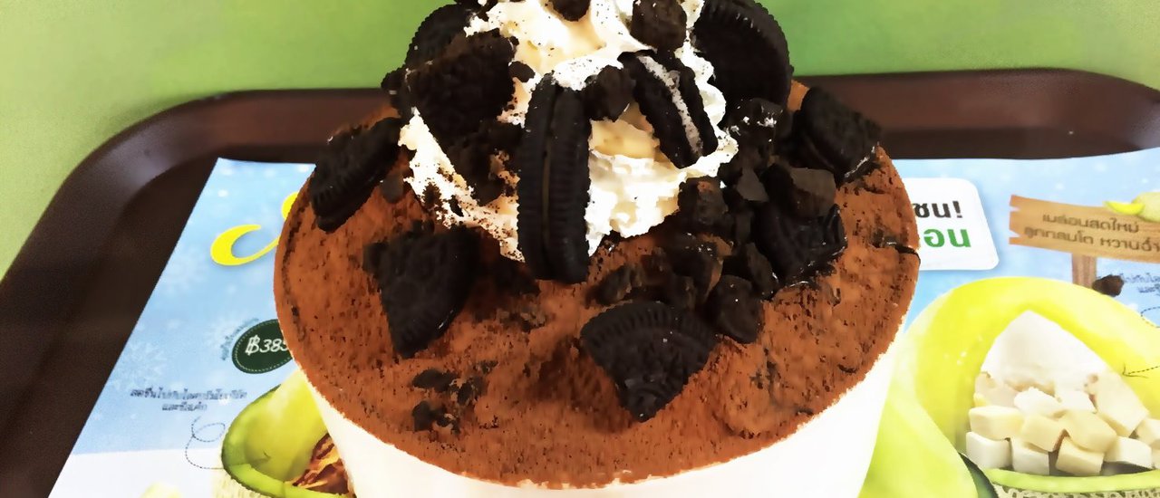 cover Oreo Bingsu ^^ A delightful bingsu for Oreo lovers.