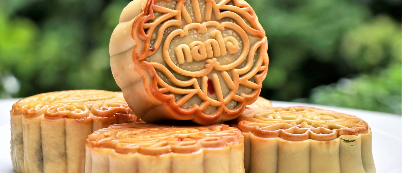 cover Mooncake Delights: 9 Delicious Flavors to Savor with Gokjai and Friends