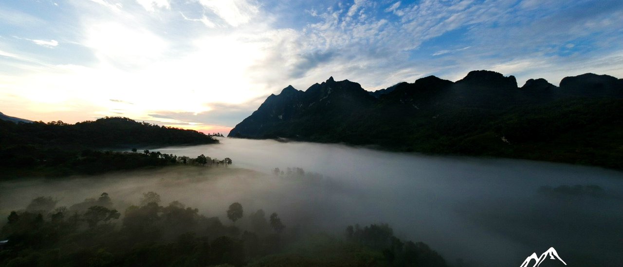 cover Mist and starlight: "Manmok Chiang Dao Homestay" at Doi Luang Chiang Dao, Chiang Mai