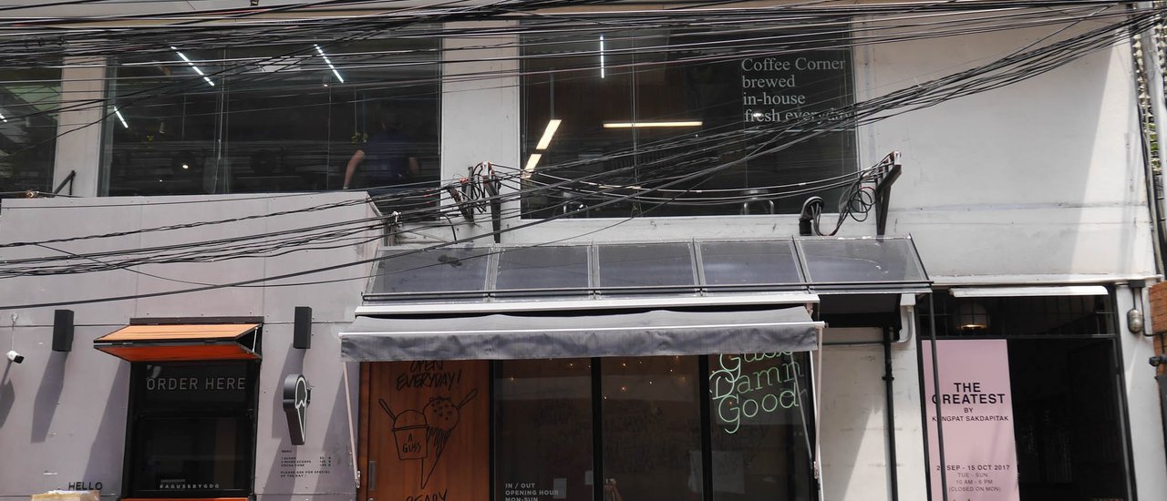cover Visit the exhibition of paintings by King Rama IX and discover the trendy shops hidden within the small creative community at the Woofpack Building.