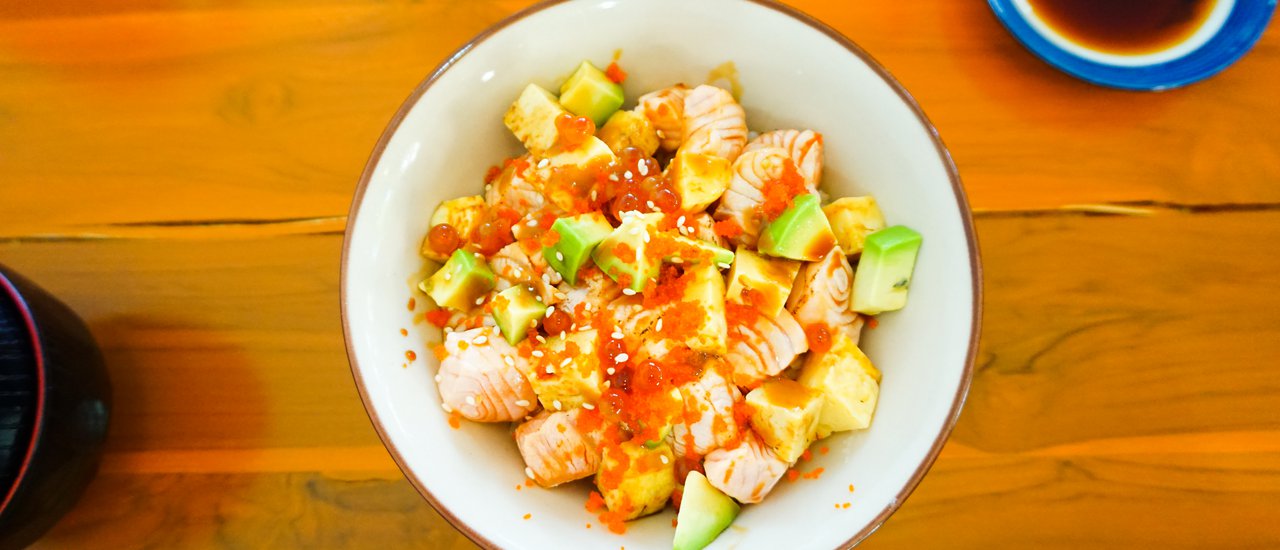 cover Sushi Hawa: A Japanese Restaurant in Ngamwongwan 47
Sushi Hawais a Japanese restaurant located in the Ngamwongwan 47 area.