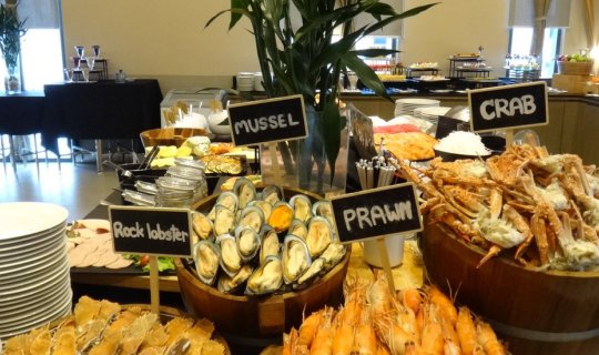 Cover Buffet@Mercure Siam... Beautiful in form, delicious in taste, beauti...