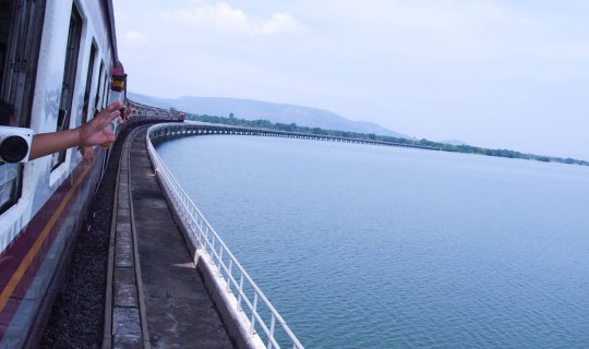cover -----Review of "Floating Train on the Father's Dam" Trip-----
Let's take a look at what's included in this trip, starting from Bangkok.