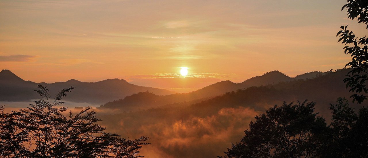 cover From Chiang Mai to Mae Wang, watch the sunrise at Baan Lan Dao Resort.