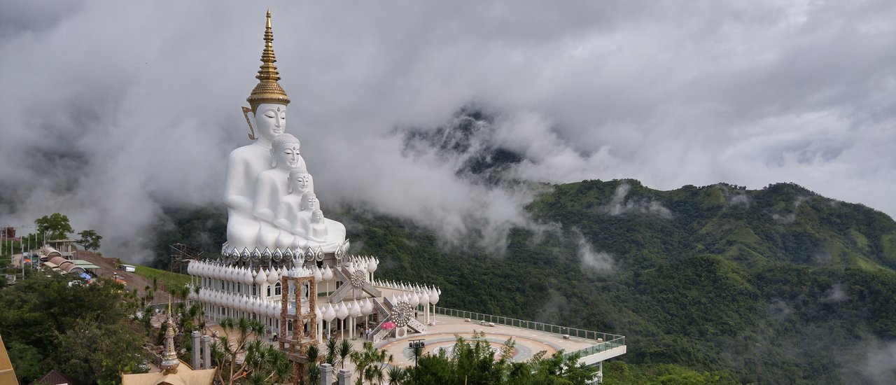 cover Wat Phra That Pha Sorn Kaew: A Hidden Gem of Beauty and Reverence, Worth the Journey to Worship.