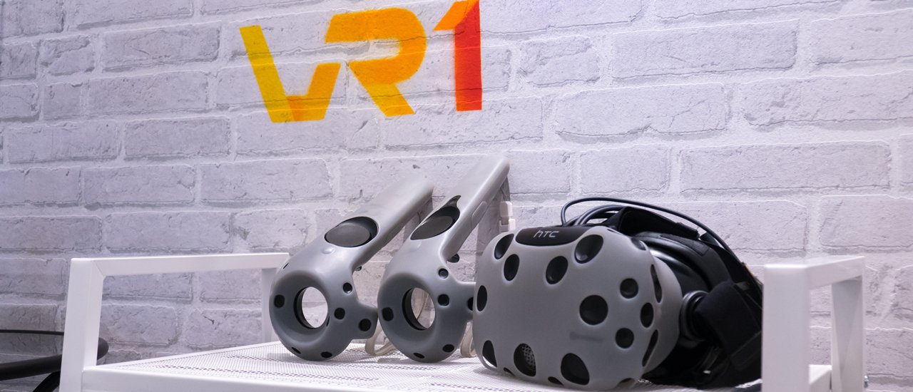 cover Immerse yourself in the world of virtual reality at VR1.