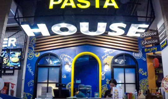 Cover Visiting Pattaya? Don't miss the delicious food at "Pasta House"!...