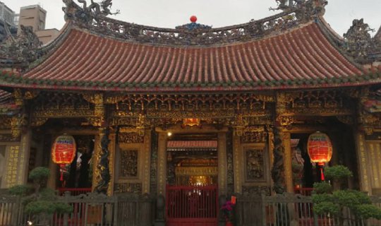 Cover Visiting the Deities of Longshan Temple in Taipei, Taiwan...