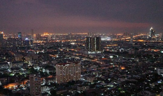 Cover Anantara Bangkok Sathorn + Zoom Rooftop: Relaxation in the heart of ...