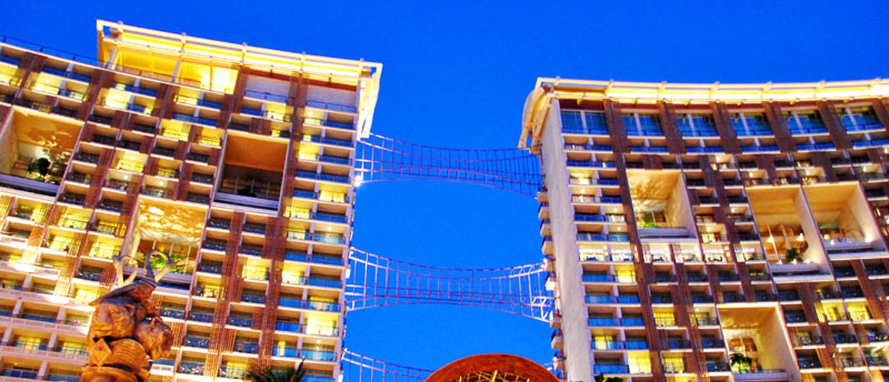 cover Centara Grand Mirage Beach Resort Pattaya