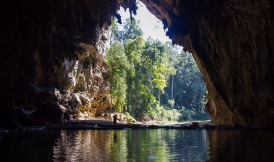 Cover Lod Cave, Pang Mapha...