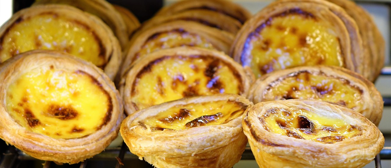 cover Macau egg tarts, let me tell you about them.