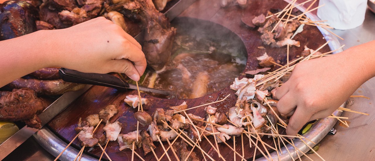 cover Review: Auntie VS Burmese Food 3 Days 46 Menus Episode 1