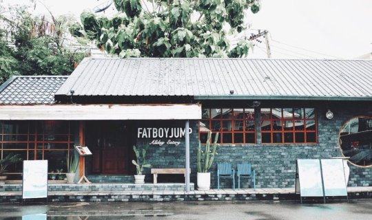 Cover FATBOYJUMP: A Multi-Style, Multi-Cuisine Restaurant Experience...