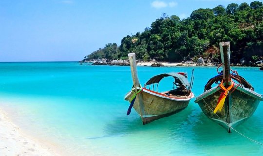 cover Koh Phi Phi to Koh Lipe
From Koh Phi Phi to Koh Lipe.