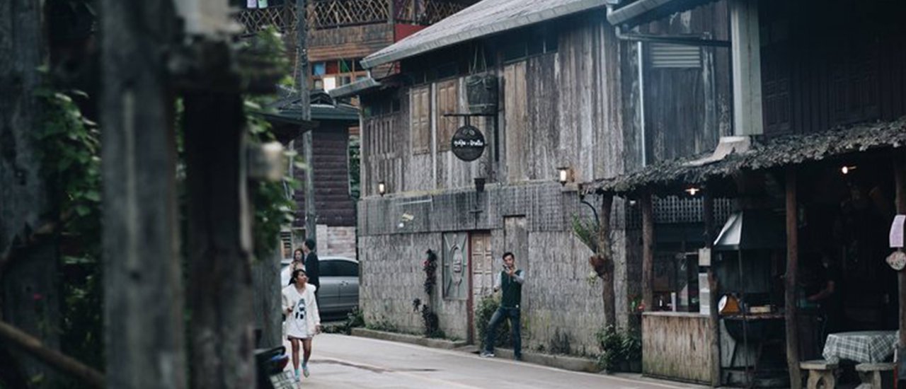 cover "Mae Kampong" with the two of us: The charm of a small village in the mountains of Chiang Mai.