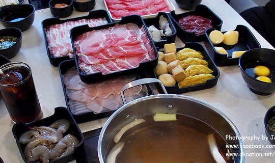 Cover Foodie Gang's Shabu Shabu Adventure at Nang in Victory Monument...