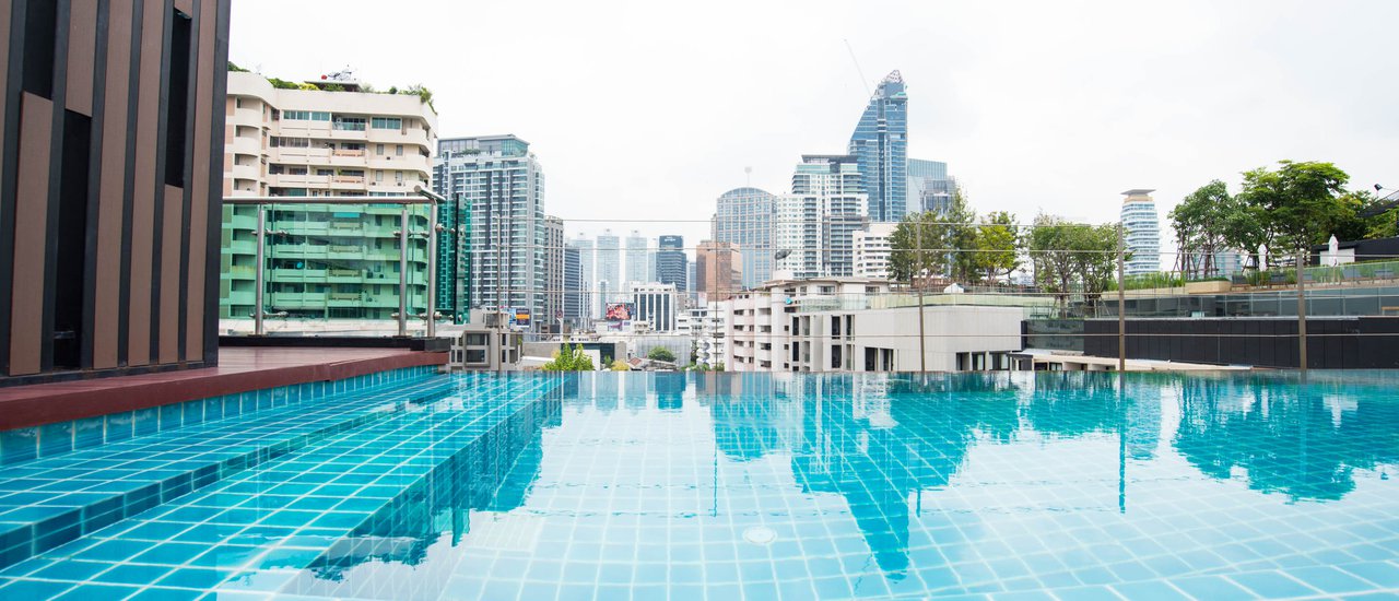 cover เดินห้าง กินอาหารญี่ปุ่น นอนโรงแรม Adelphi Forty-nine สุขุมวิท49