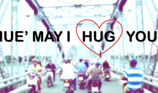 cover Hue' May I hug you | 5 เรื่องเล็กๆที่อยากกอดเว้ให้เต็มแรง