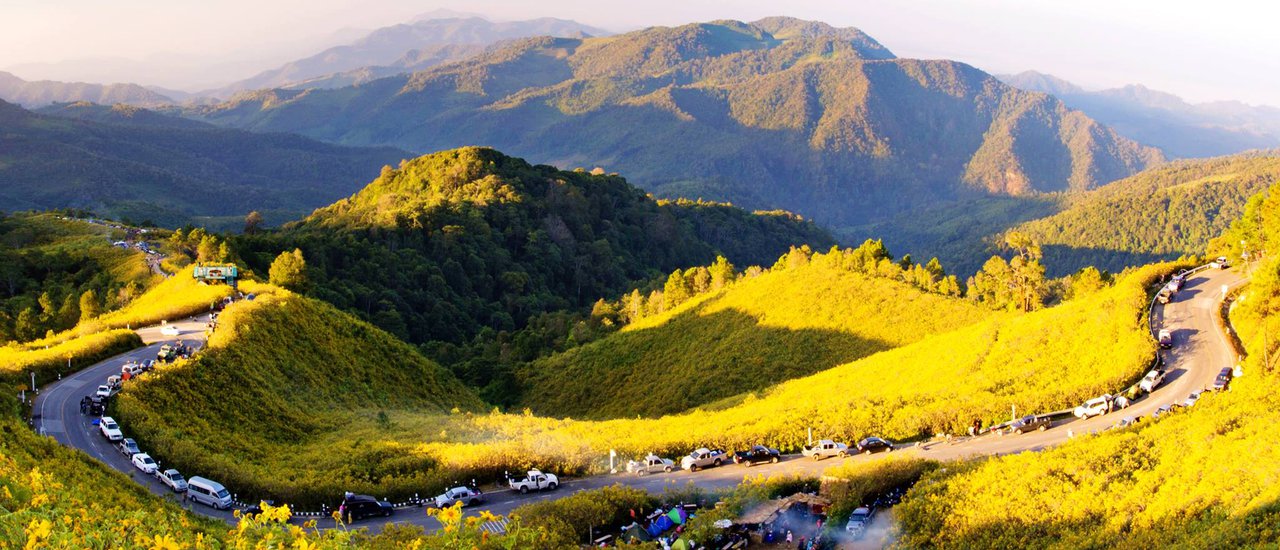 cover "Mae Hong Son" is already in English. It is the name of a province in northern Thailand.
Would you like me to translate it to another language?