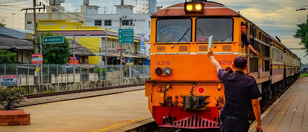 cover An Easy One Day Trip Style (Mahachai-Kanchanaburi)