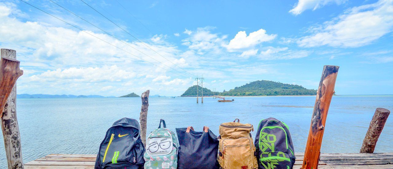 cover Spending few hundreds with a fantastic view in a pleasant trip with friends. Wandering and Have a chill time at Koh Phithak (Chumphon province)