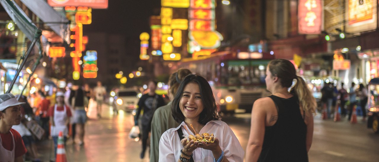 cover Stroll and Savor: Delicious Bites in Yaowarat