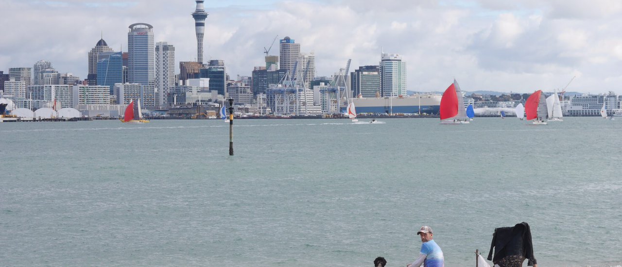 cover Study language in Auckland, New Zealand for 6 weeks.