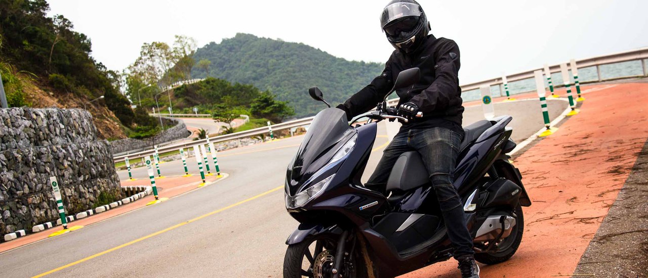 cover [Chanthaburi] Visit the Most Beautiful Road in Thailand with the PCX Hybrid.