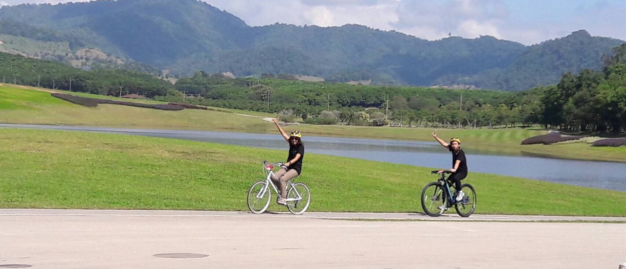 cover Cycling at Singha Park, picking tea at Choui Fong Tea Plantation, Chiang Rai has more to offer than you think (right?)