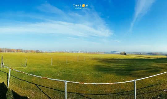 cover A Glimpse of Hitsujigaoka Observation Hill