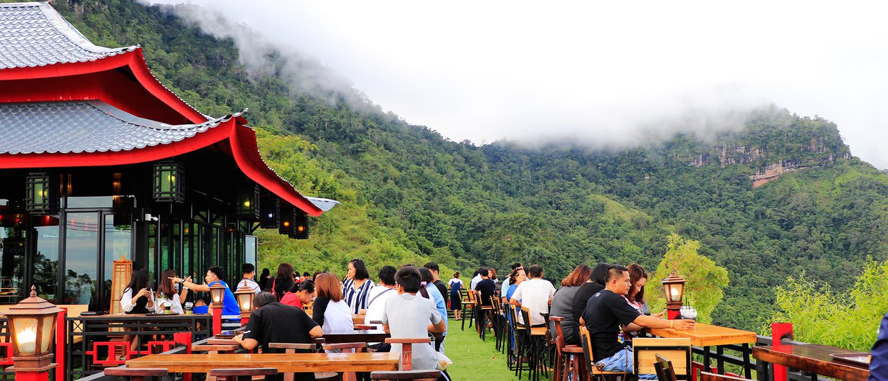 cover With 4 hours to spare, I warped to Khao Kho to enjoy a coffee break while admiring the natural beauty.