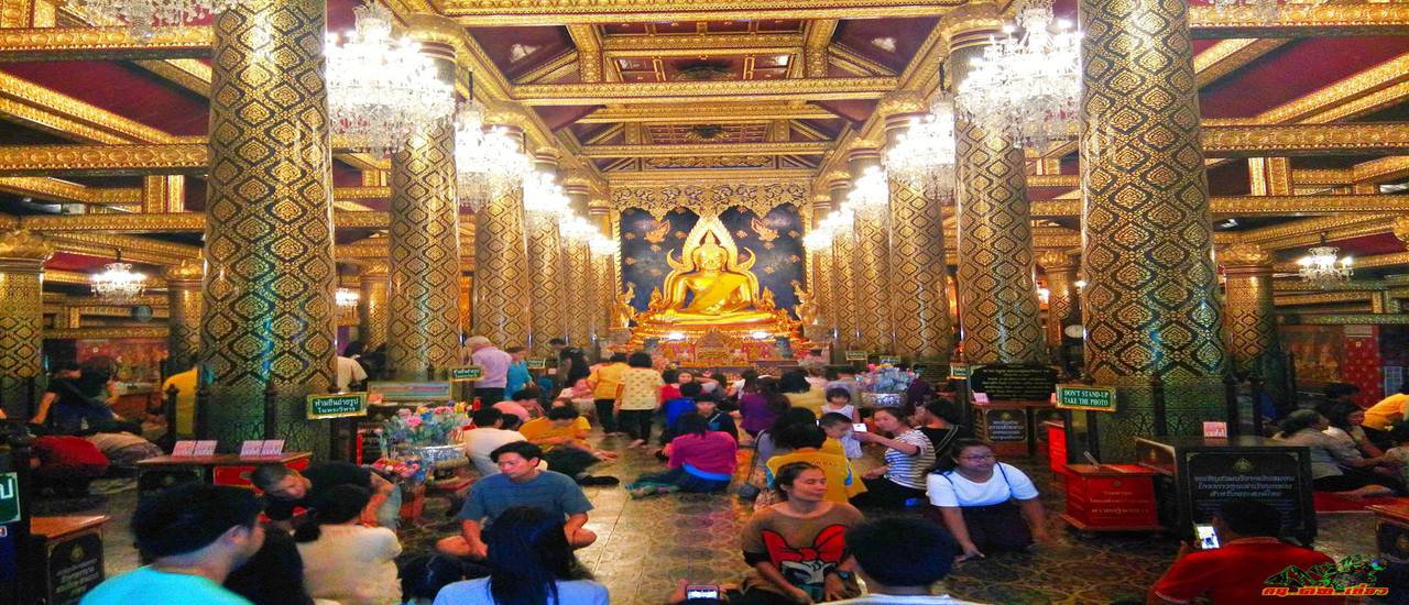 cover "Phra Buddha Chinarat, also known as Luang Pho Yai"