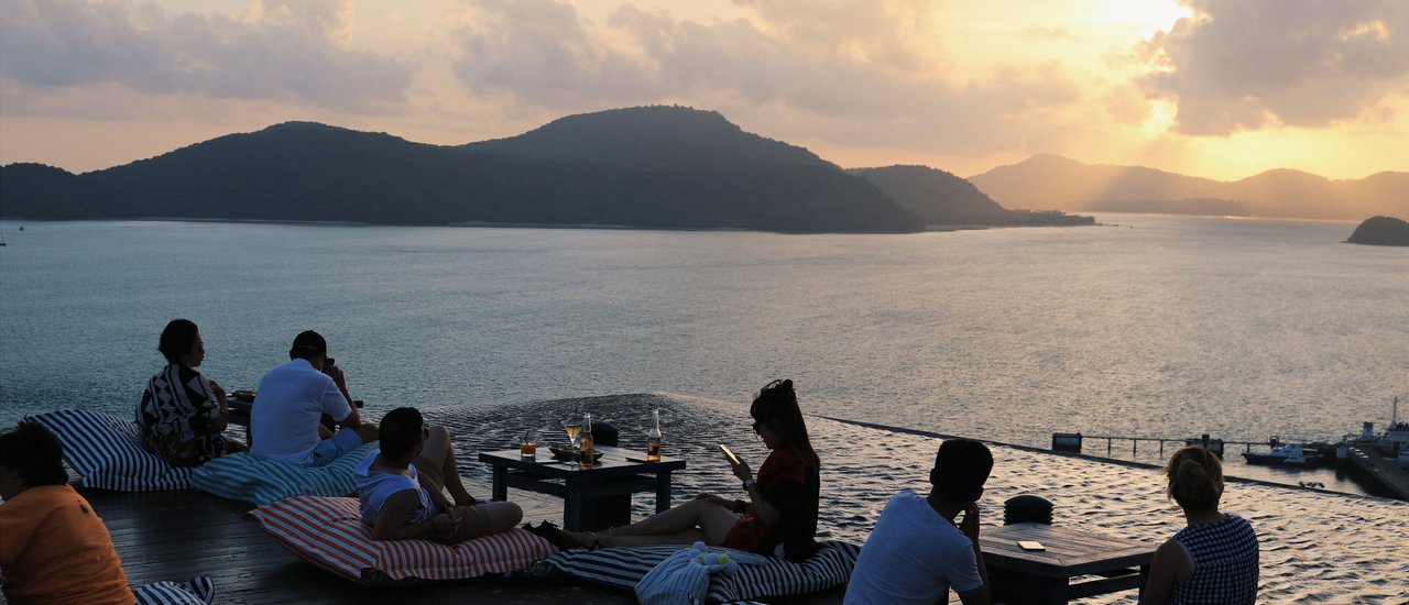 cover ‘ศรีพันวา’ ต้องมาให้ได้สักครั้ง