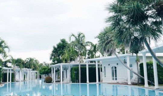 cover This post has a prize! A pool villa in Hua Hin is up for grabs!